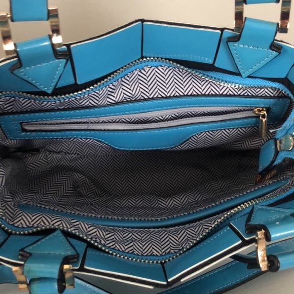 Purse - Picture 7 of 8